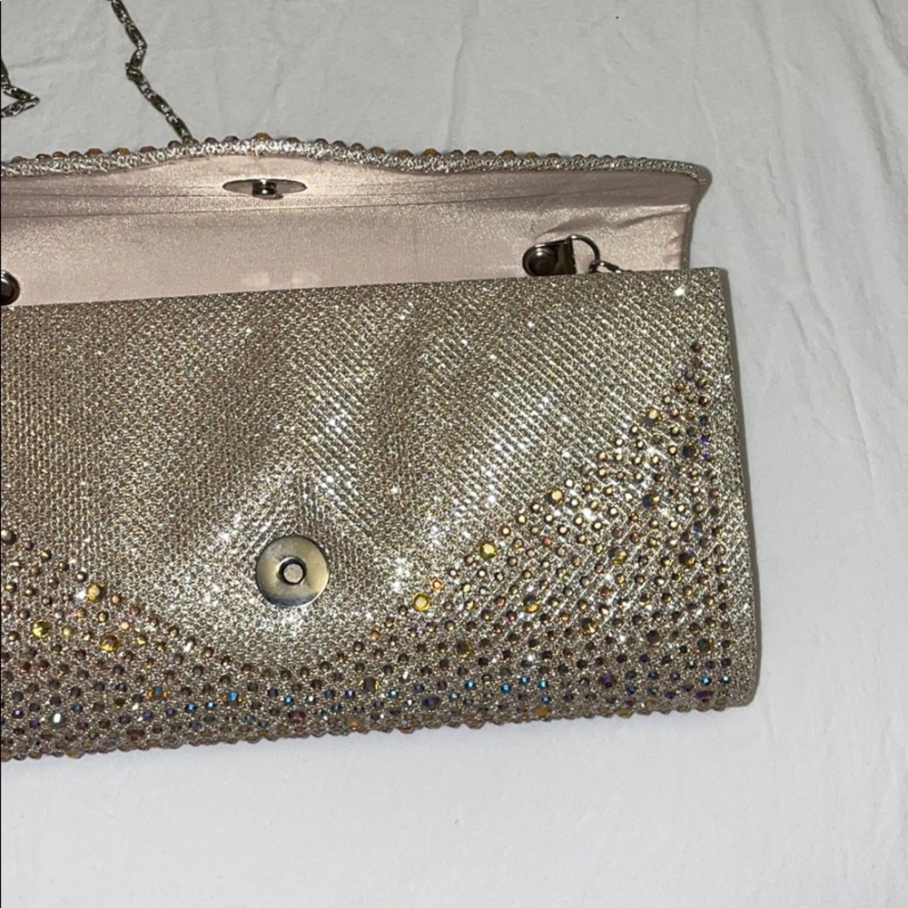 Cocktail Clutch - Picture 3 of 4